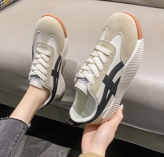 1DAY | RETRO ORTHOPEDISCHE SCHOENEN